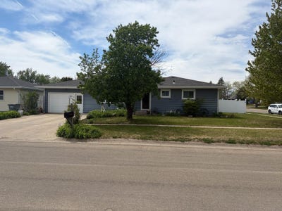 /international/us/107-s-harrington-ainsworth-ne-110107827036/
