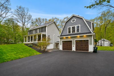 /international/us/36-peppermint-street-goffstown-nh-110108014539/