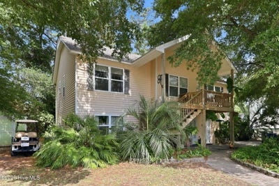 /international/us/404-bogue-inlet-drive-emerald-isle-nc-110109154001/