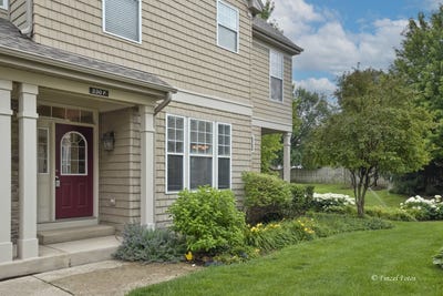 /international/us/330-sundown-court-wauconda-il-110109243410/