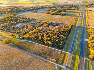 /international/us/14-commercial-hwy-6-highway-reagan-tx-110103981279/