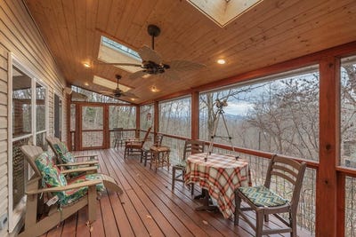 /international/us/12-bear-cove-lane-bryson-city-nc-110105095917/
