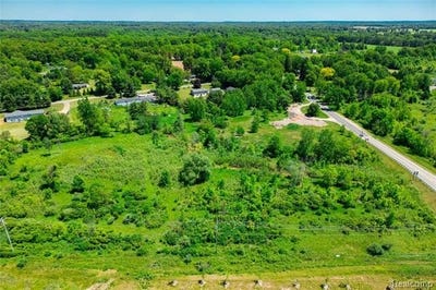 /international/us/11660-w-michigan-avenue-parma-twp-mi-110108541206/