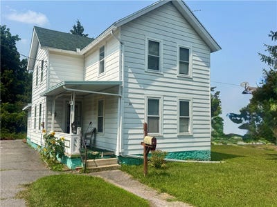 /international/us/23-erie-street-mt-morris-ny-110101401443/