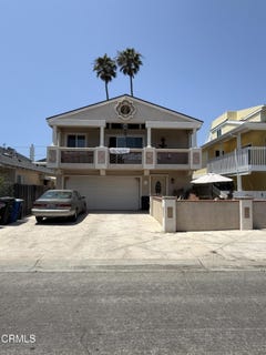 /international/us/141-pasadena-avenue-oxnard-ca-110109168550/