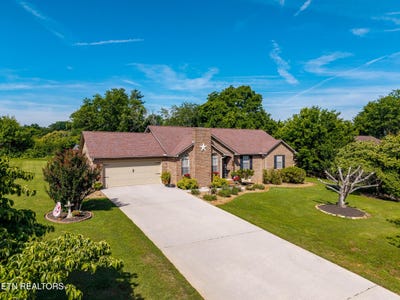 /international/us/319-s-coleman-drive-maryville-tn-110108604901/