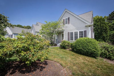 /international/us/54-stratford-ridge-mashpee-ma-110100769380/