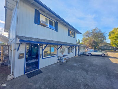 /international/us/522-se-l-street-grants-pass-or-110120536098/