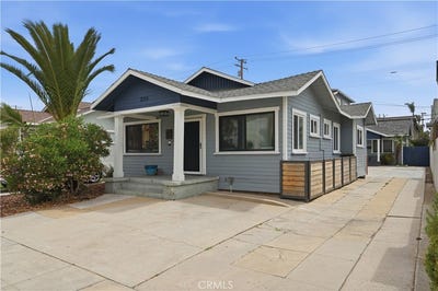 /international/us/236-redondo-long-beach-ca-110108178883/