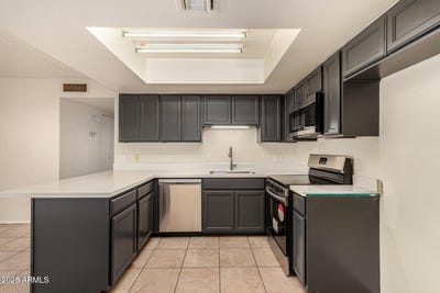 /international/us/704-n-4th-street-avondale-az-110105731181/