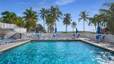 /international/us/111-n-pompano-beach-blvd-pompano-beach-fl-110120535192/