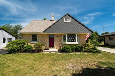 /international/us/608-williams-ave-south-milwaukee-wi-110108541081/