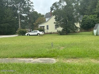 /international/us/701-w-church-street-ahoskie-nc-110095014184/