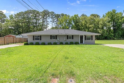 /international/us/goldsboro-nc-110108503377/