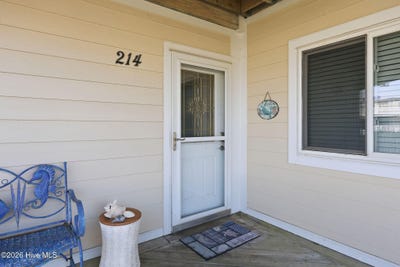 /international/us/650-salter-path-road-pine-knoll-shores-nc-110107959793/