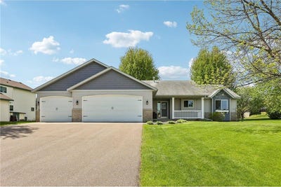 /international/us/21389-goldenrod-lane-rogers-mn-110108090469/