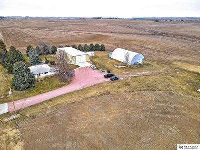 /international/us/1721-county-road-23-lyons-ne-110099262952/