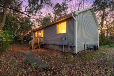 /international/us/7815-inwood-road-cologne-mn-110120424533/