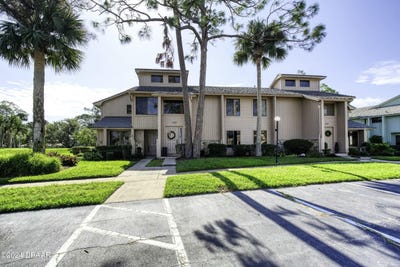 /international/us/136-golden-eye-drive-daytona-beach-fl-110095816494/