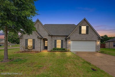 /international/us/101-eagle-street-senatobia-ms-110108352078/