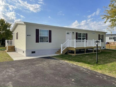 /international/us/450-dogwood-dr-lockport-ny-110100162936/