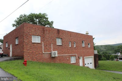 /international/us/809-fifth-street-port-carbon-pa-110109505452/