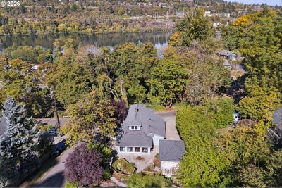 /international/us/216-3rd-ave-oregoncity-or-110120137152/