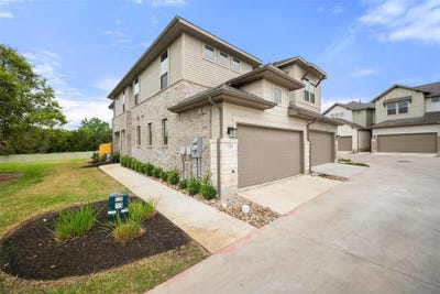 /international/us/2500-forest-creek-dr-round-rock-tx-110098655406/