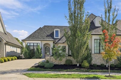 /international/us/9341-linden-reserve-drive-prairie-village-ks-110120450985/