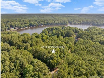 /international/us/hill-ln-lot-16-bracey-va-110105357445/