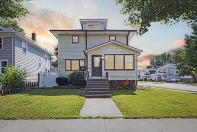 /international/us/913-howard-street-green-bay-wi-110100679304/