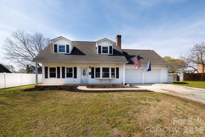 /international/us/101-woodland-drive-clover-sc-110106375225/