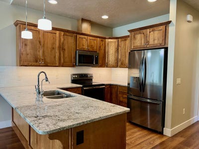 /international/us/3568-connery-way-missoula-mt-110100196301/