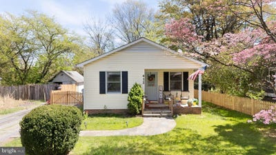 /international/us/412-s-maple-avenue-purcellville-va-110107283353/