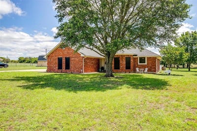 /international/us/134-northchase-drive-willow-park-tx-110100133611/