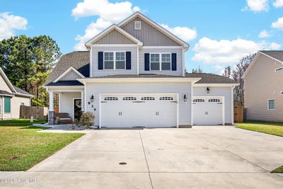 /international/us/829-tuscarora-trail-jacksonville-nc-110106753486/