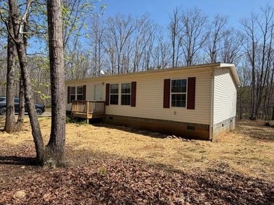 /international/us/319-ivy-road-howardsville-va-110106990312/