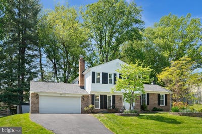 /international/us/14820-peachwood-drive-silver-spring-md-110108393005/