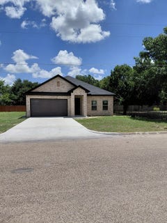 /international/us/834-park-mexia-tx-110103598207/