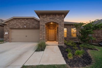 /international/us/116-birch-street-boyd-tx-110108502867/