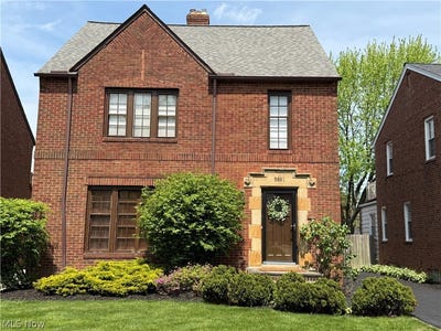 /international/us/3881-grenville-road-university-heights-oh-110107613569/