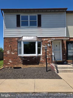 /international/us/916-hilltop-drive-woodstock-va-110108772903/