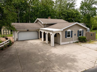 /international/us/1040-cleveland-avenue-fremont-oh-110108165534/