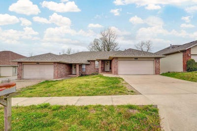 /international/us/3921-3923-timbercreek-avenue-springfield-mo-110101029871/
