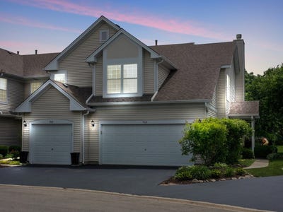 /international/us/502-hartford-court-oswego-il-110108962146/