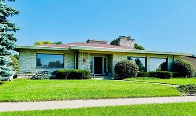 /international/us/7814-2nd-ave-kenosha-wi-110108193687/