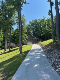 /international/us/1918-lakewood-drive-morristown-tn-110108096856/