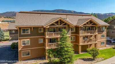 /international/us/326-river-view-drive-new-castle-co-110101120917/
