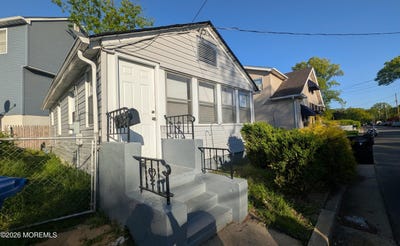 /international/us/20-ohio-avenue-north-middletown-nj-110107805638/