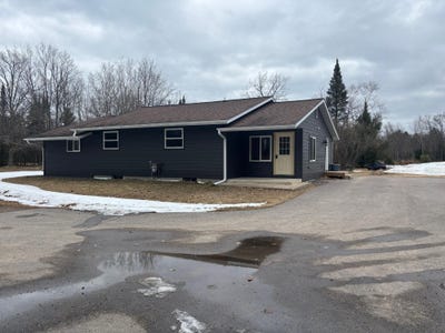 /international/us/3283-hwy-70-eagle-river-wi-110107336270/